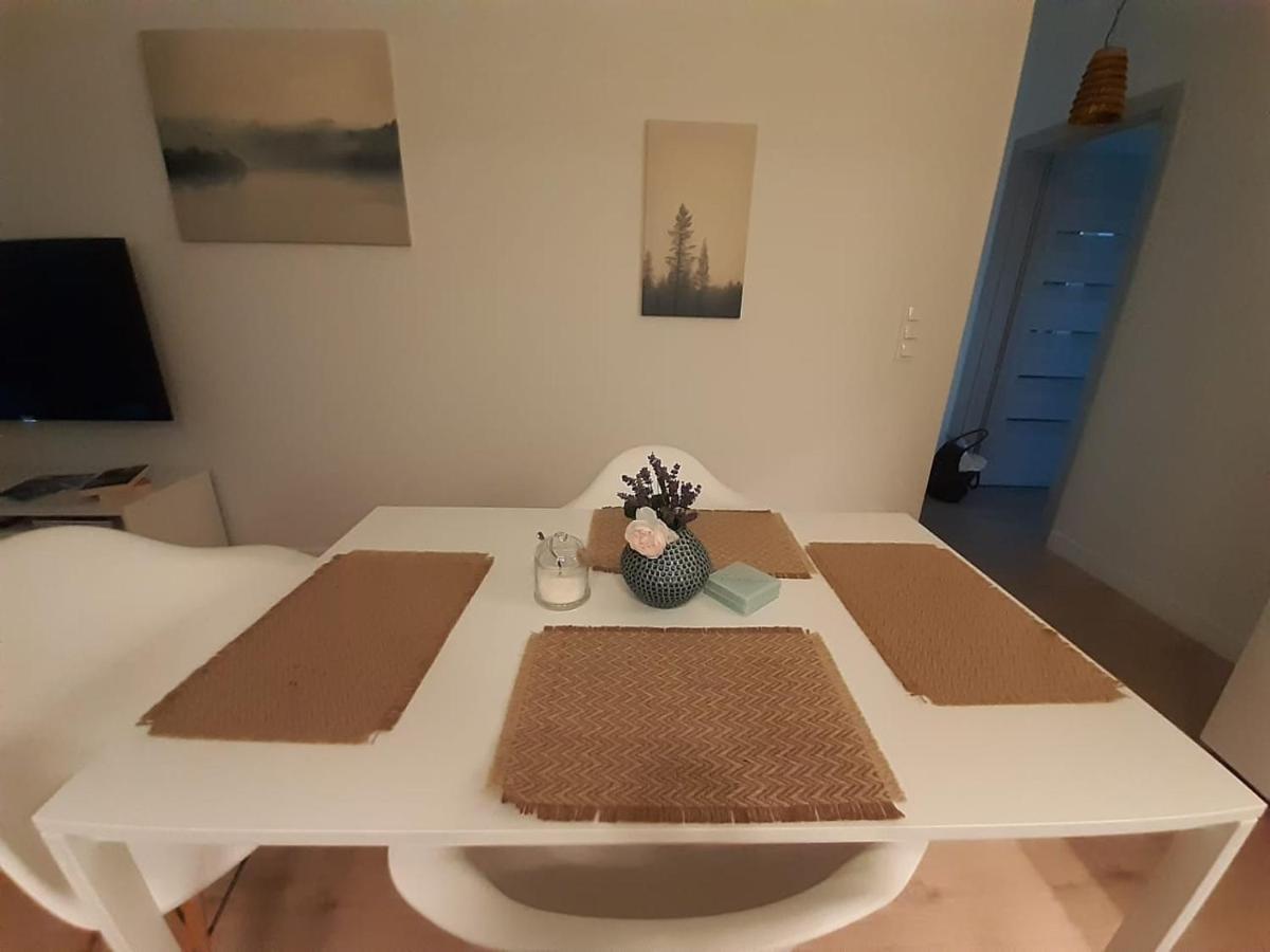 Komfortowy Apartament Przy Lesie เวย์แฮรอวอ ภายนอก รูปภาพ